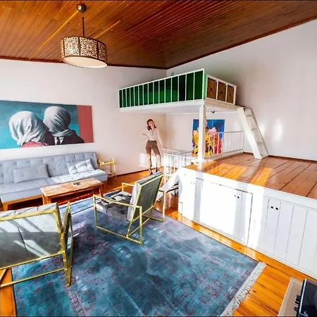 Taksim Funhouse Lejlighed *